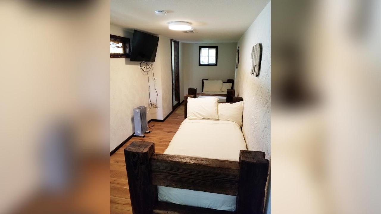 Paradise Village Ashford Εξωτερικό φωτογραφία
